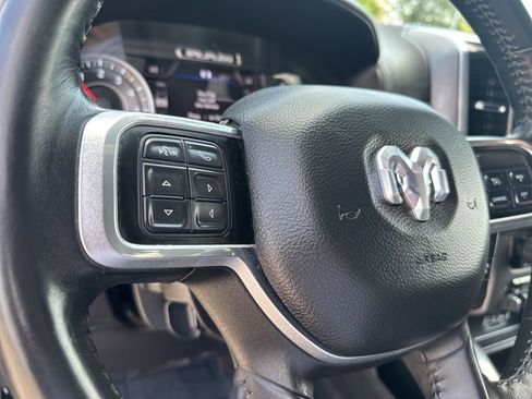 Used 2022 RAM 2500 Laramie w/ Night Edition image 29