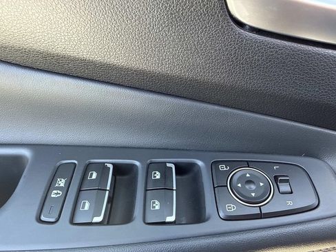 Used 2020 Hyundai Santa Fe Limited FWD image 19