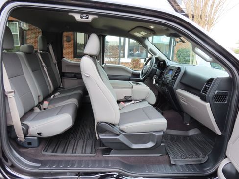 Used 2019 Ford F150 XL w/ XL Power Equipment Group image 21