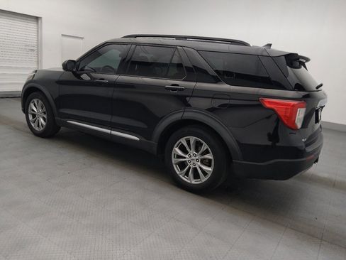 Used 2020 Ford Explorer XLT w/ Equipment Group 202A RWD image 3