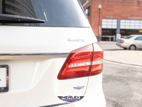Used 2017 Mercedes-Benz GLS 550 4MATIC image 45