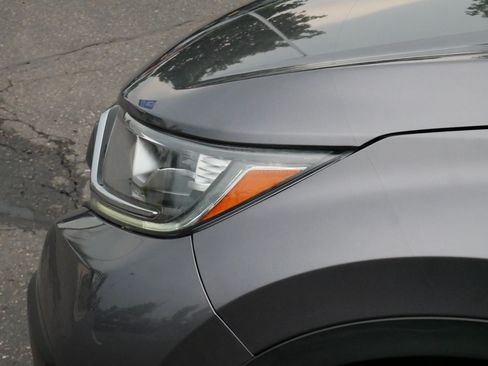 Used 2022 Honda CR-V EX-L image 9