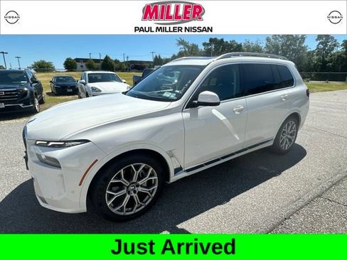 Used 2024 BMW X7 xDrive40i AWD/4WD image 1