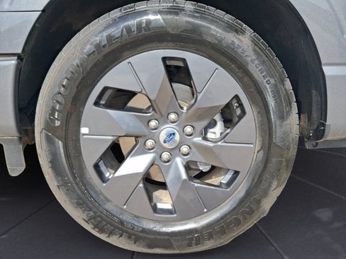 Used 2025 Ford F150 STX w/ Equipment Group 200A RWD image 14
