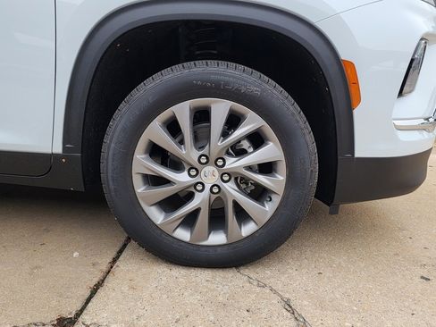 New 2026 Buick Enclave Preferred w/ Power Package image 56