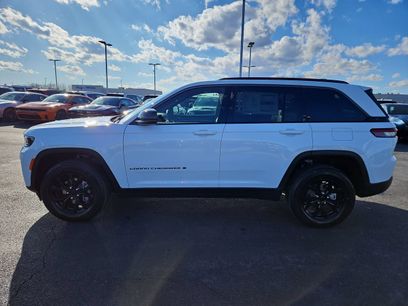 New 2026 Jeep Grand Cherokee Altitude