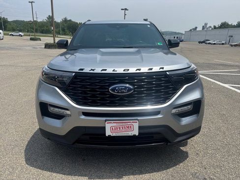 Used 2022 Ford Explorer ST-Line image 8