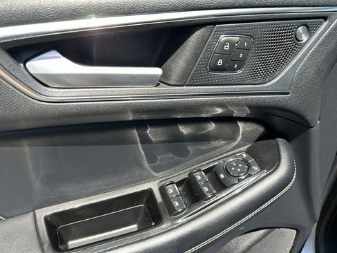 Used 2020 Ford Edge ST AWD/4WD image 17