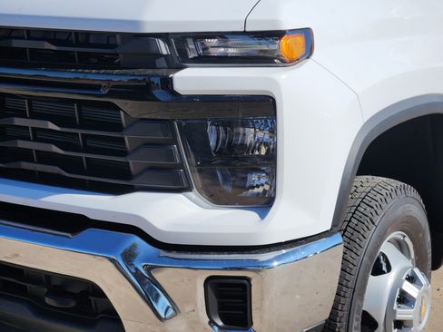 New 2026 Chevrolet Silverado 3500 W/T w/ WT Convenience Package image 16