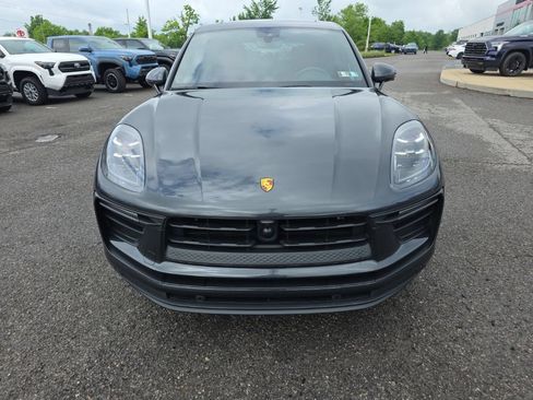 Used 2023 Porsche Macan Turbo AWD/4WD image 2