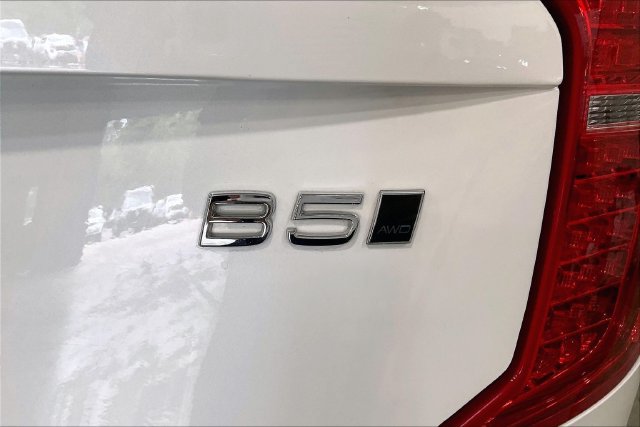 Certified 2024 Volvo XC90 B5 Plus w/ Protection Package Premier AWD/4WD image 11
