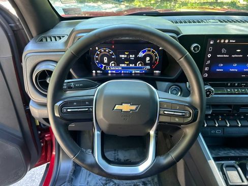Used 2026 Chevrolet Colorado W/T w/ WT Custom Package RWD image 22