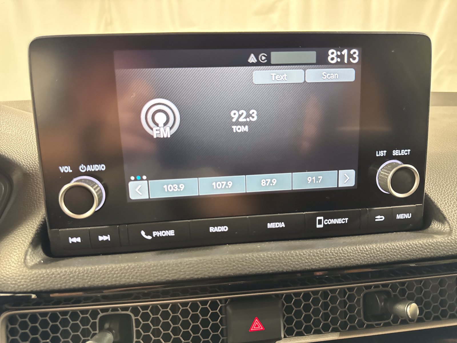 Used 2025 Honda Civic LX image 21