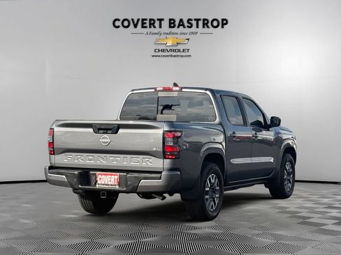 Used 2024 Nissan Frontier SL w/ Technology Package RWD image 7