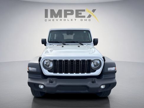 Used 2025 Jeep Wrangler Unlimited Sport AWD/4WD image 8