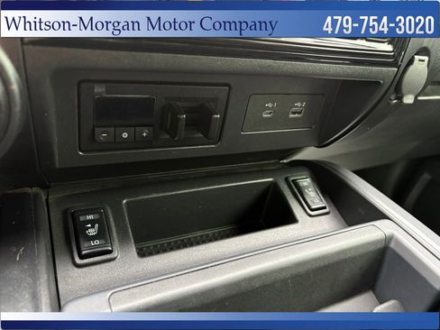 Used 2021 Nissan Titan PRO-4X w/ Pro-4x Convenience Package AWD/4WD image 35
