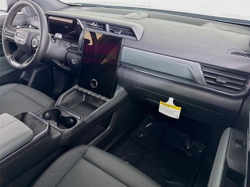 New 2026 GMC Terrain AT4 w/ Convenience Package III image 23