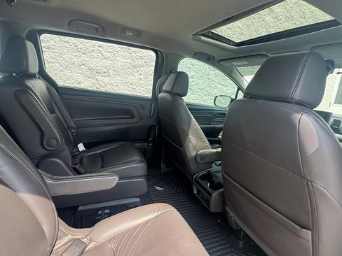 Used 2021 Honda Odyssey EX-L image 12
