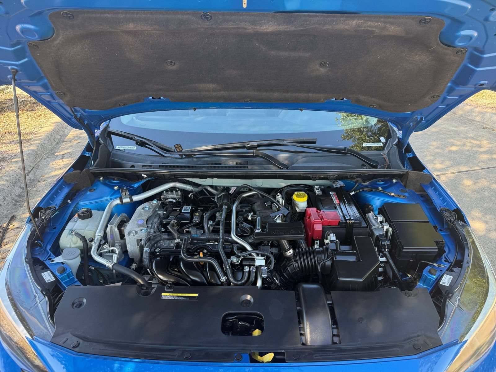Used 2025 Nissan Sentra SV FWD image 31