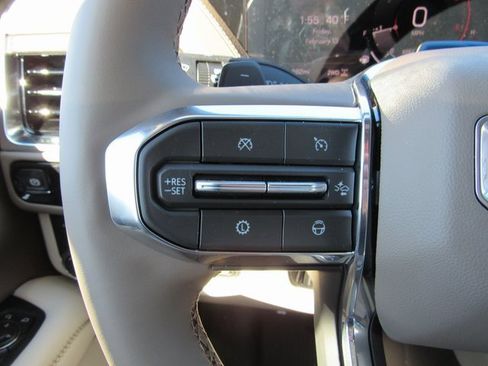 New 2026 GMC Yukon XL Denali w/ Denali Reserve Package image 20