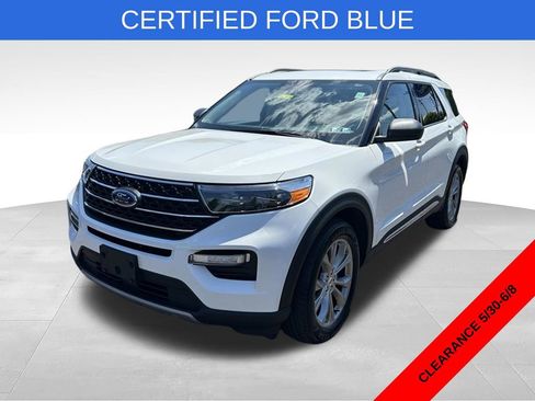 Certified 2023 Ford Explorer XLT w/ Equipment Group 202A AWD/4WD image 1