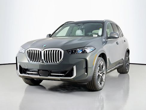 New 2026 BMW X5 sDrive40i RWD image 3