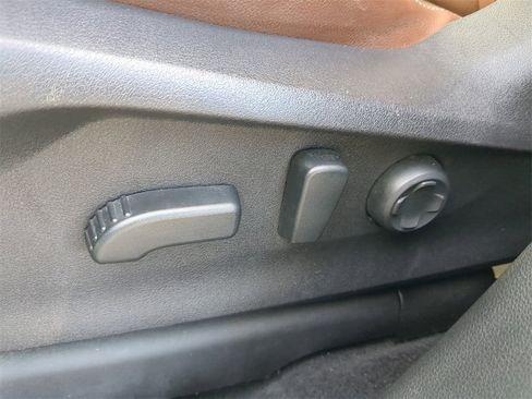 Certified 2023 Subaru Ascent Touring image 21