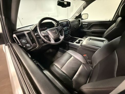 Used 2018 GMC Sierra 1500 SLT image 9