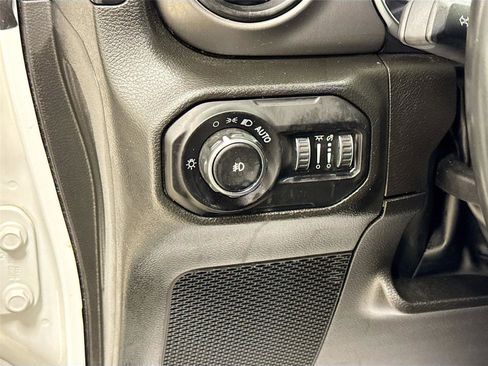 Used 2022 Jeep Wrangler Unlimited Sport image 10