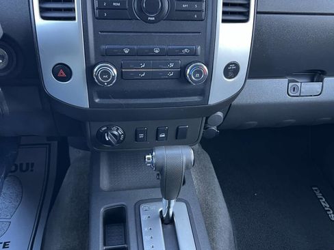 Used 2011 Suzuki Equator Sport image 21