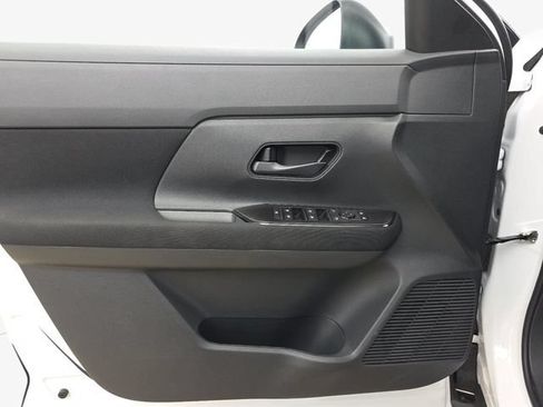 Used 2026 Nissan Kicks S FWD image 26