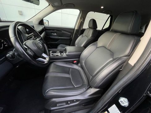 Certified 2025 Honda Pilot EX-L image 27