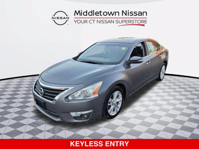 Used 2014 Nissan Altima 2.5 SL w/ Moonroof Package FWD image 7