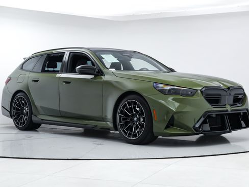 Used 2026 BMW M5 Touring w/ M Driver's Package AWD/4WD image 7