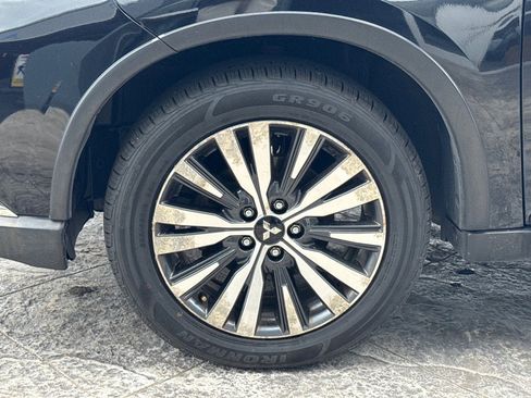 Used 2020 Mitsubishi Outlander ES image 6