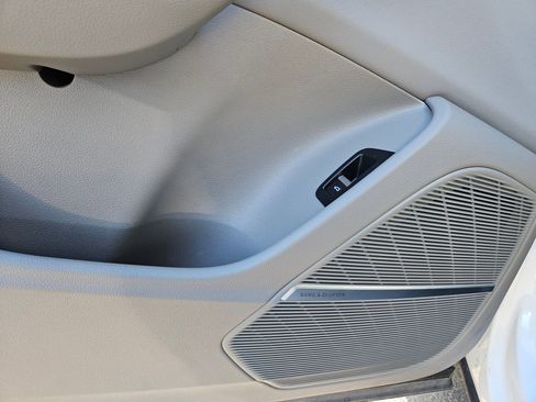 Used 2022 Audi Q7 Premium Plus image 17