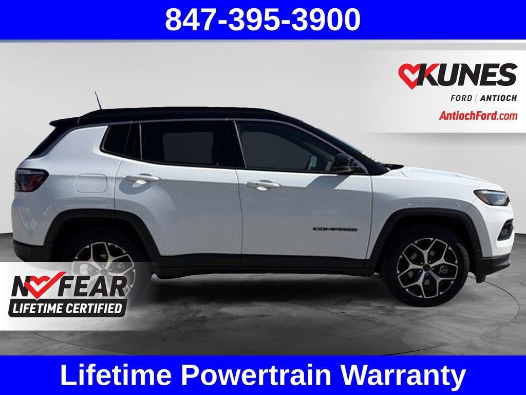 Used 2025 Jeep Compass Limited AWD/4WD image 11