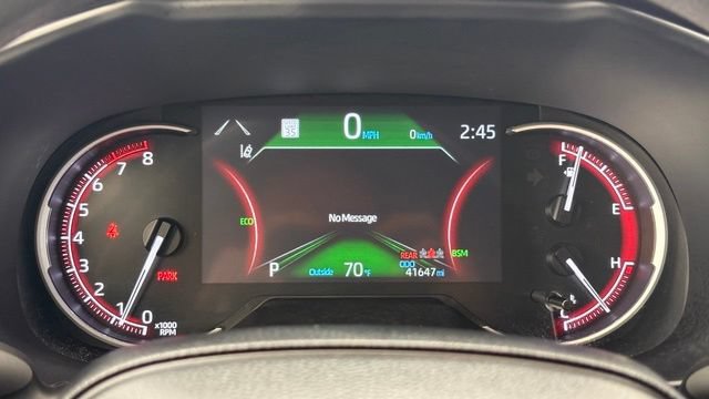 Used 2025 Toyota RAV4 XLE FWD image 33