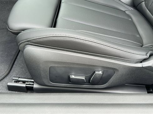 New 2025 BMW 230i Coupe w/ Premium Package image 12