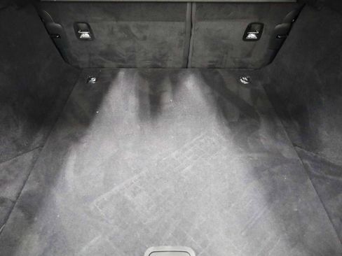 Used 2023 Porsche Panamera 4 image 40