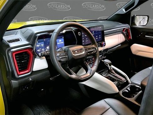 Certified 2024 GMC Canyon AT4X image 19