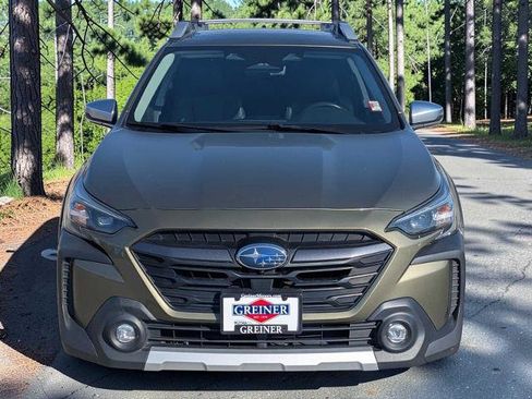 Used 2023 Subaru Outback Touring AWD/4WD image 9