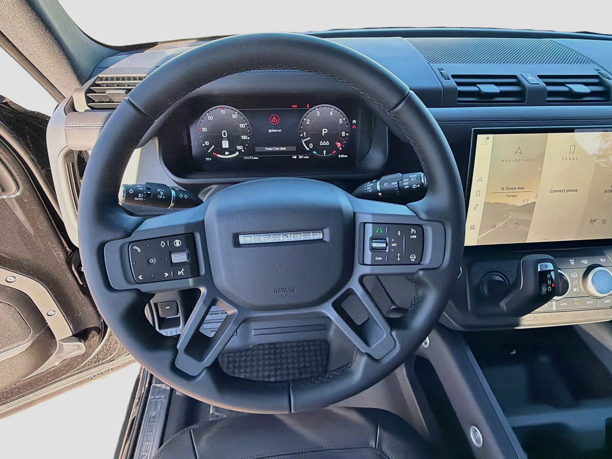 New 2026 Land Rover Defender 110 X-Dynamic SE AWD/4WD image 39