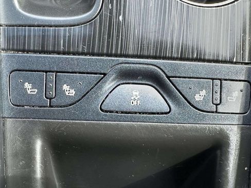 Used 2018 Chevrolet Impala Premier image 25