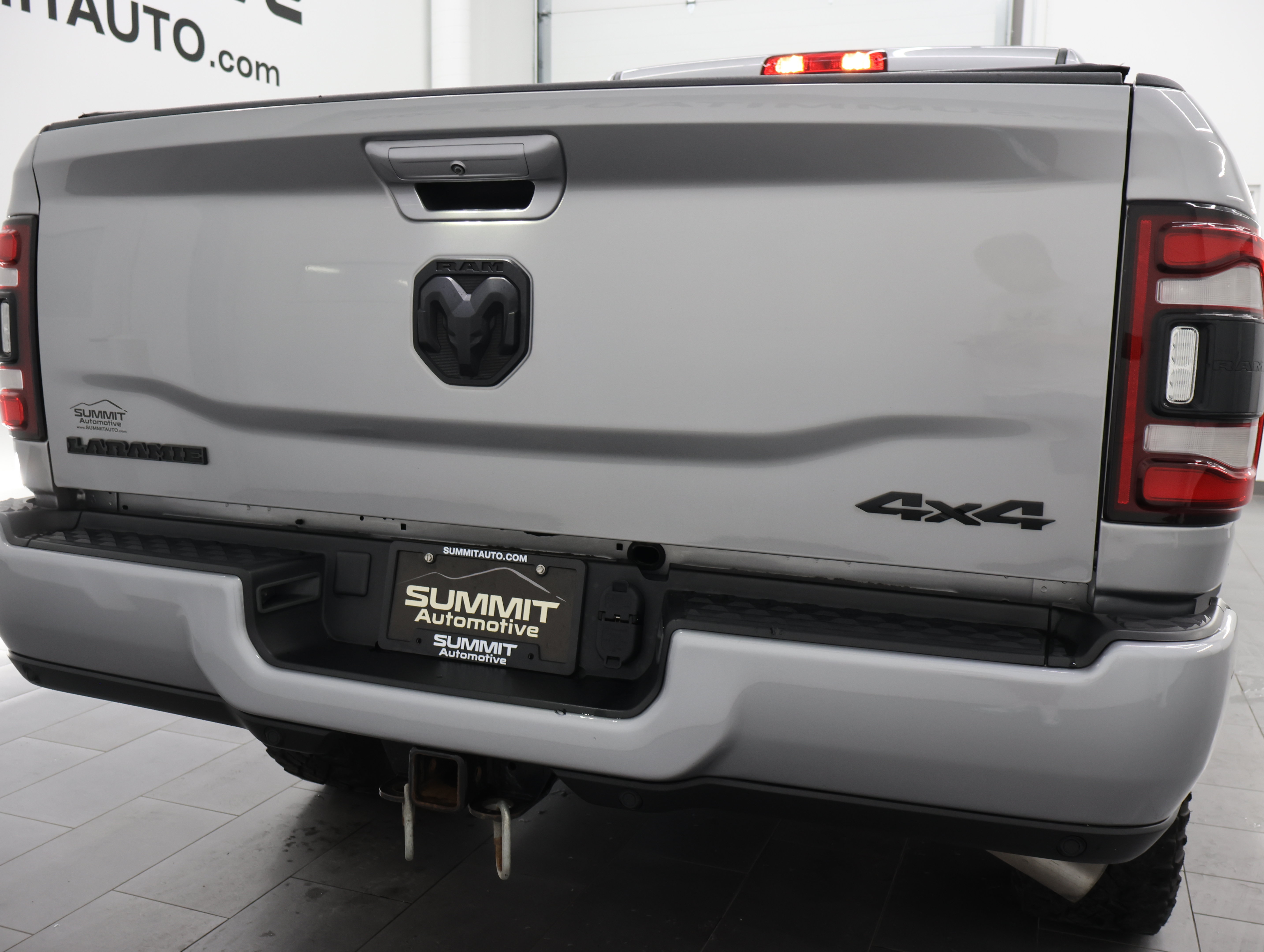 Used 2023 RAM 3500 Laramie AWD/4WD image 28
