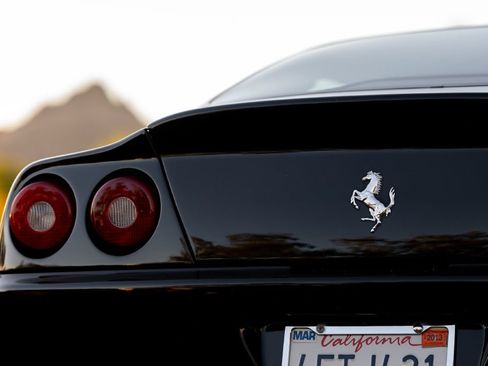 Used 1999 Ferrari 550 Maranello Coupe RWD image 21