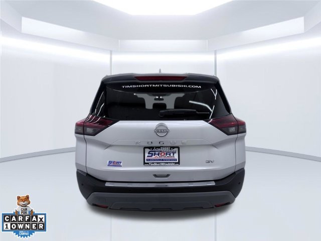 Used 2022 Nissan Rogue SV FWD image 3