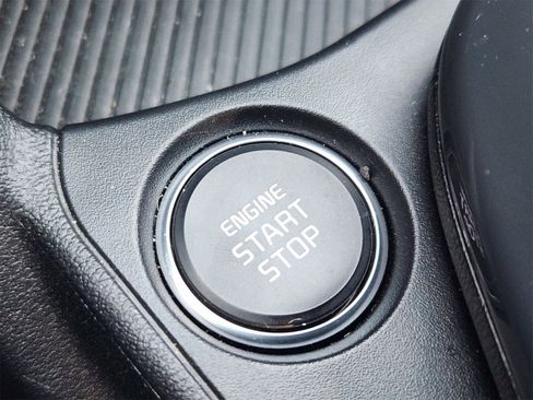 Certified 2025 Kia K4 EX image 21