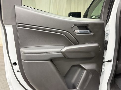 New 2026 GMC Canyon Elevation w/ Convenience Package image 22