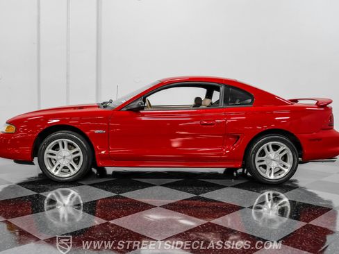 Used 1998 Ford Mustang GT image 2